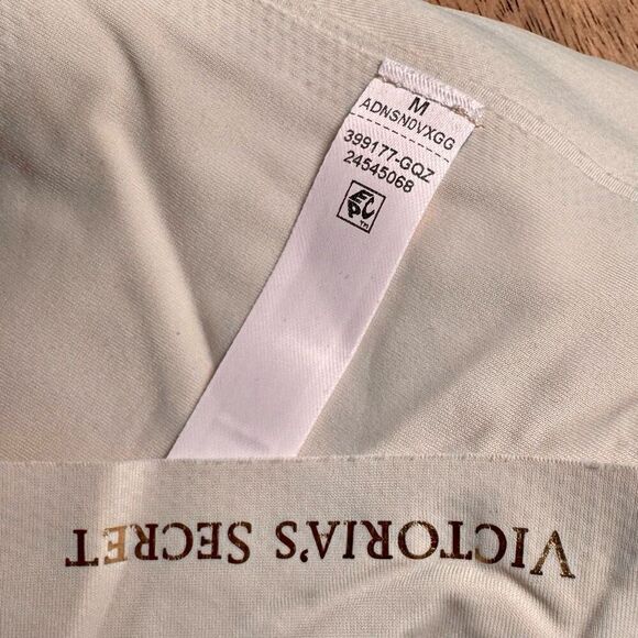 NWOT Victoria’s Secret (M) modal & leopard lace racerback soft bralette - Picture 4 of 4